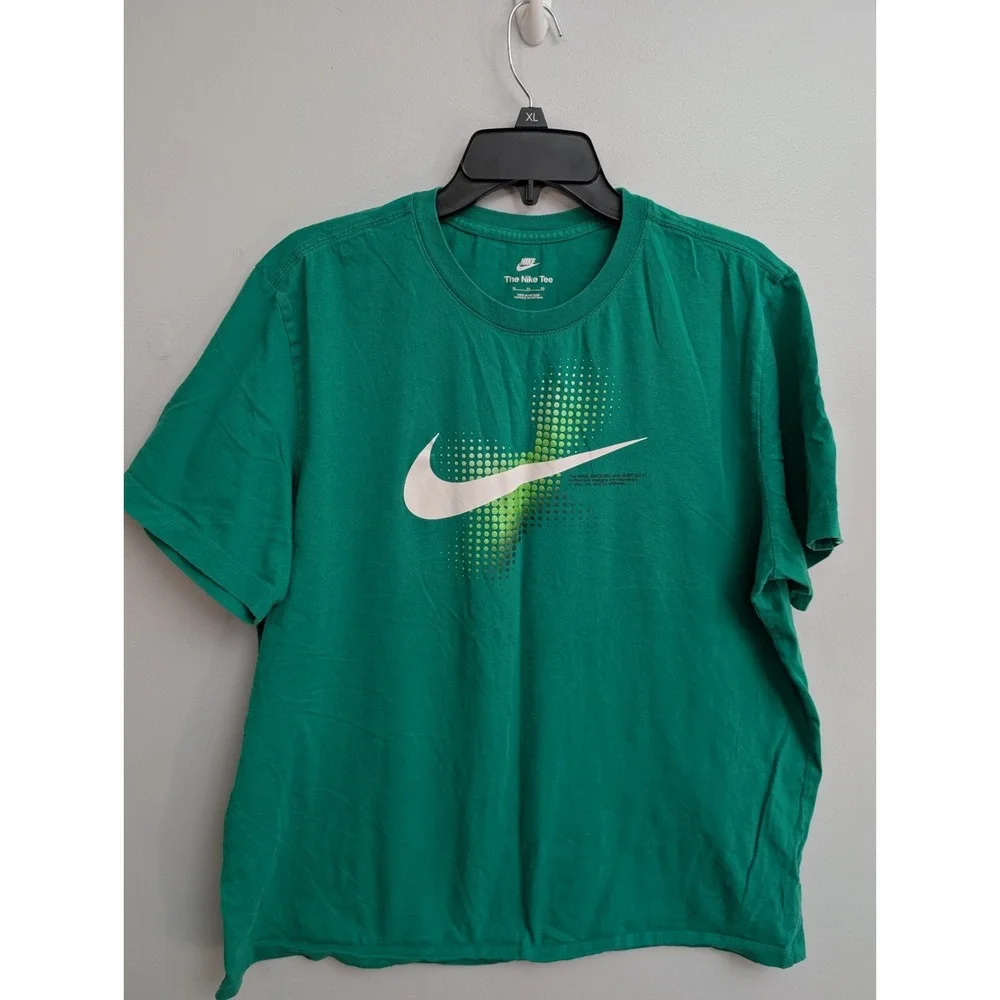 C5 Mens NIKE Shirt Swoosh Just Do It NEW Green Short Sleeve Size XL‎